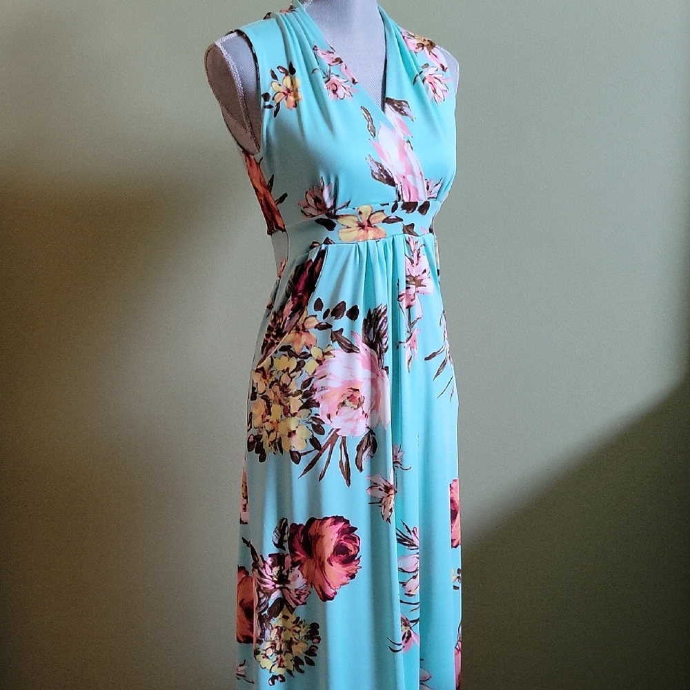 Aqua Floral Sleeveless Maxi Dress